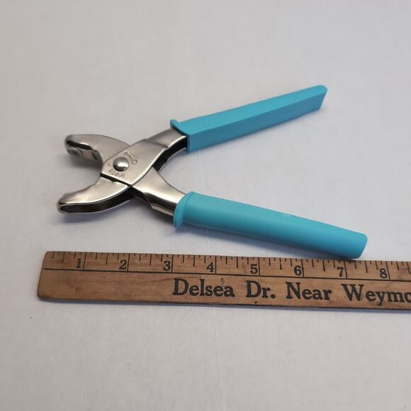 Dritz Eyelet Pliers #574 - Picture 7 of 8